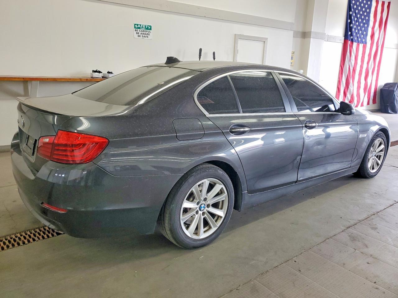 2014 BMW 528 Xi - Фото 3