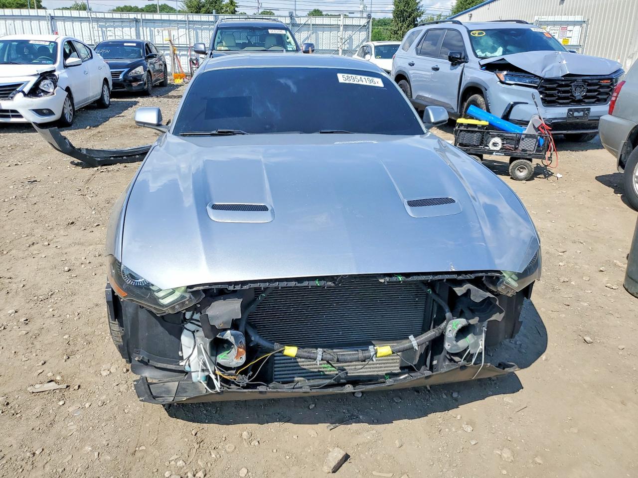 2020 Ford Mustang - Image 5