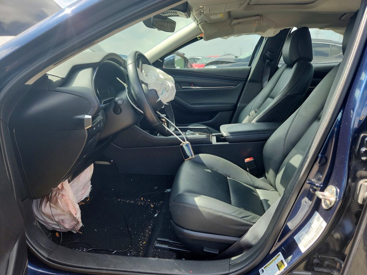 2024 Mazda 3 Preferred - Фото 7