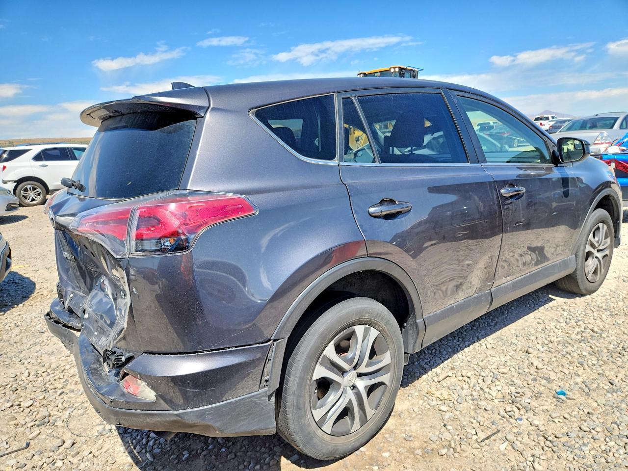 2017 Toyota Rav4 Le - Фото 3