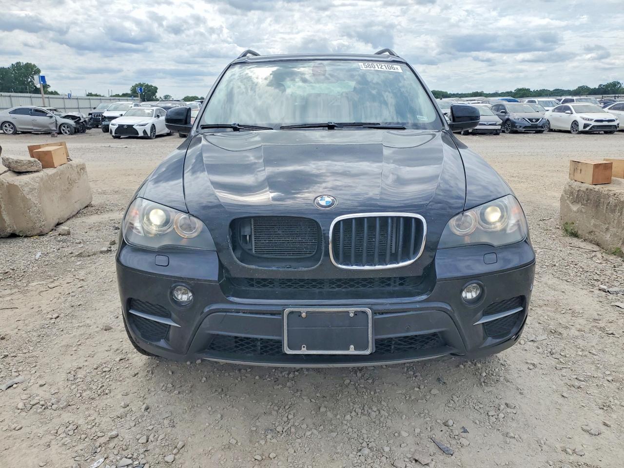 2011 BMW X5 xDrive35I - Фото 5
