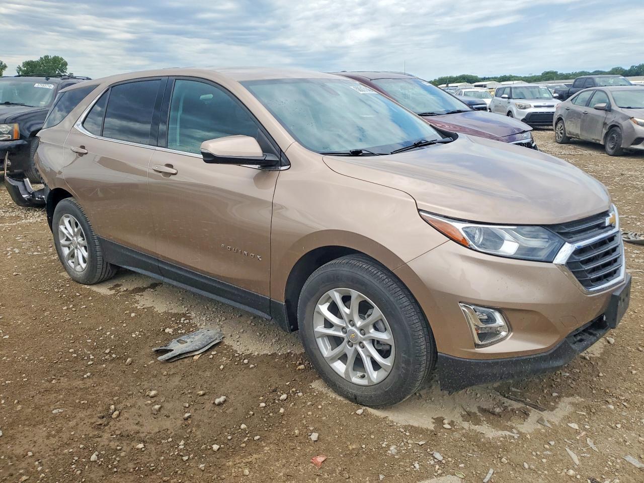 2019 Chevrolet Equinox Lt - Image 4