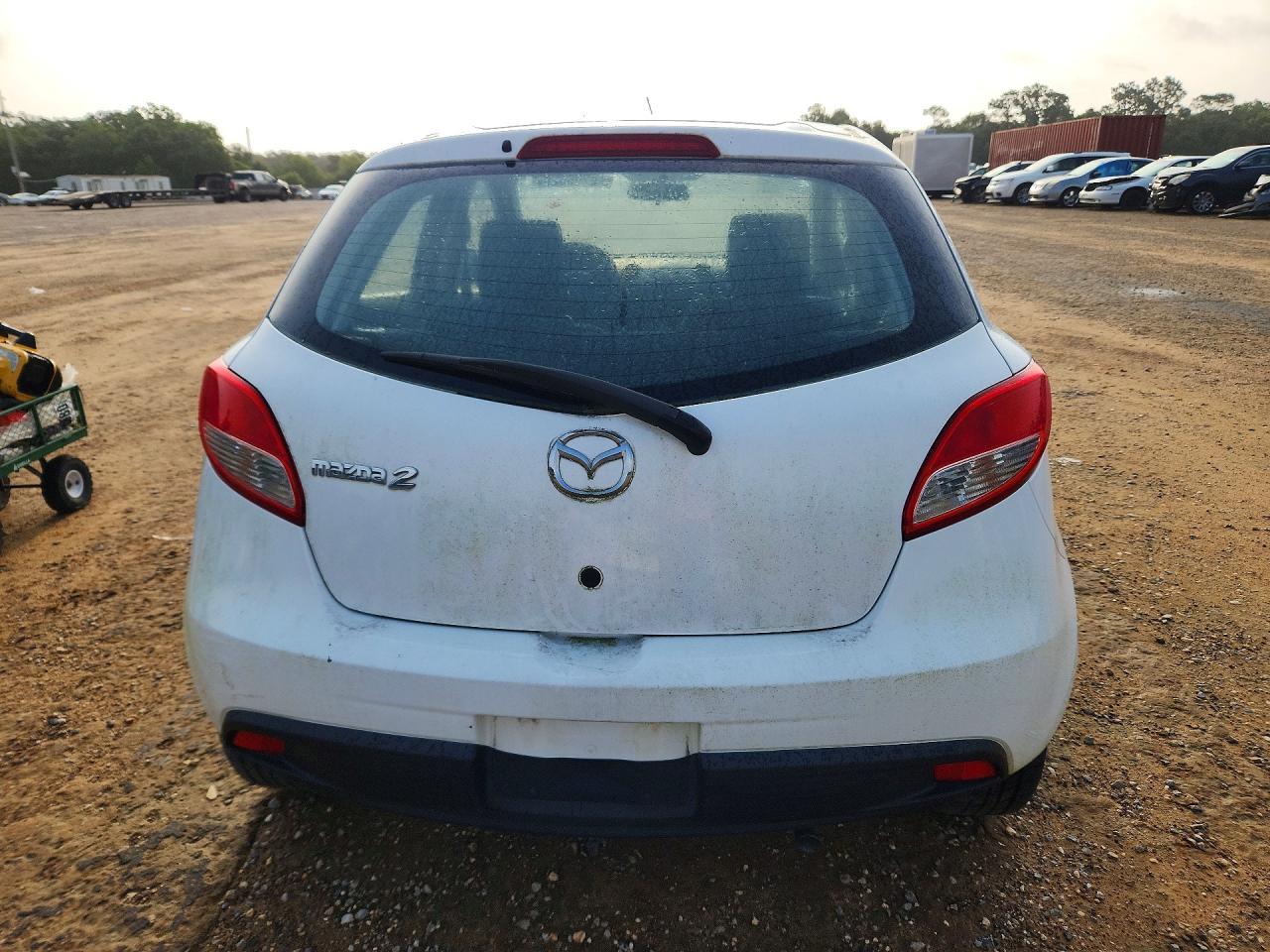 2013 Mazda Mazda2 - Фото 6