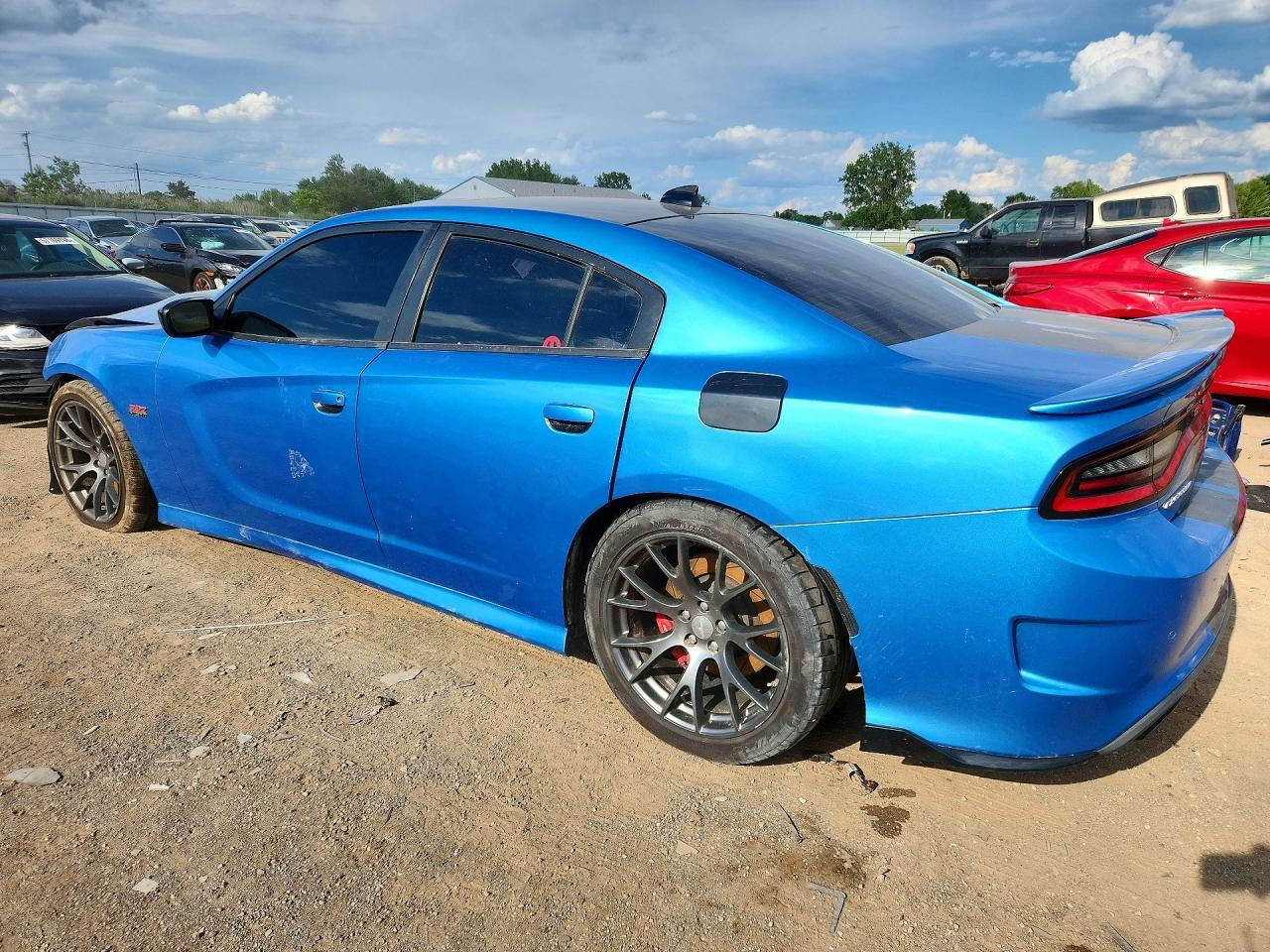 2016 Dodge Charger Srt 392 - Image 2
