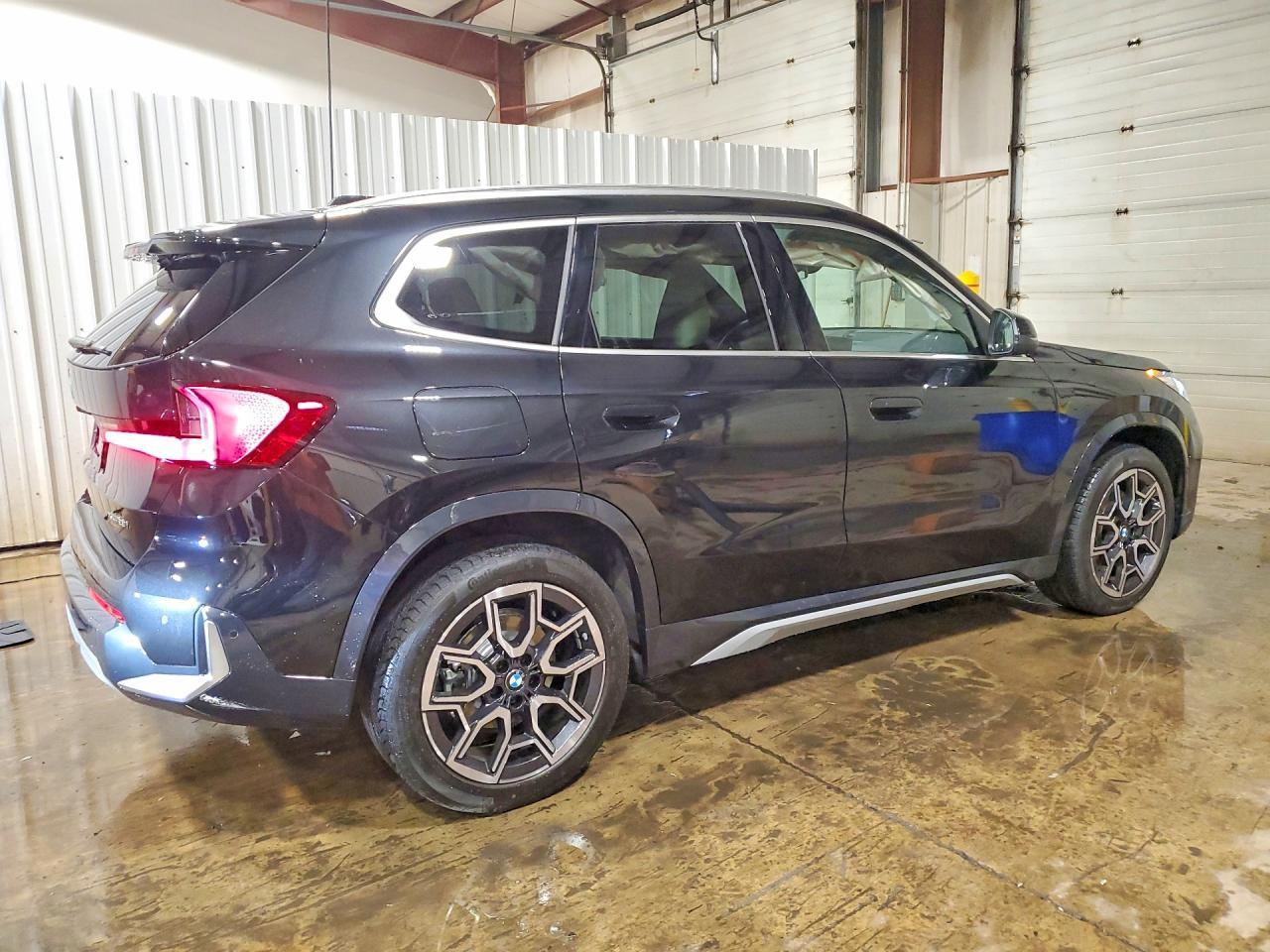 2026 BMW X1 xDrive28I - Фото 3