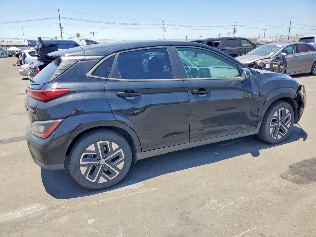 2023 Hyundai Kona Se - Фото 3