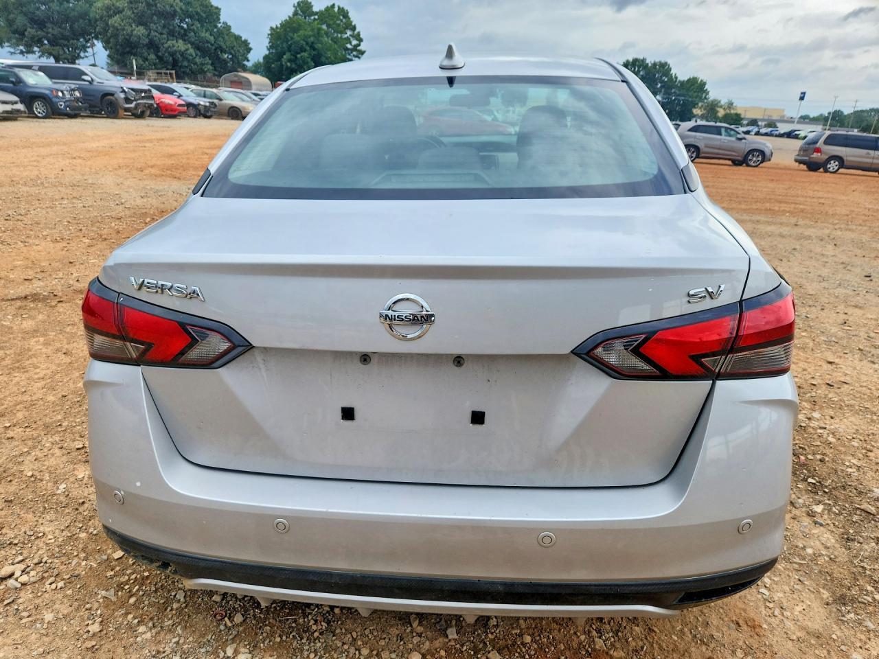 2021 Nissan Versa Sv - Фото 6