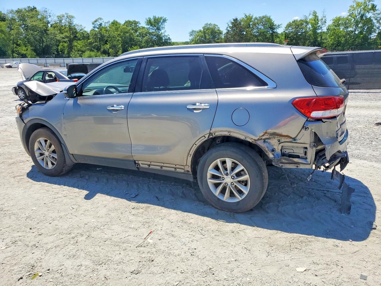 2016 Kia Sorento Lx - Фото 2