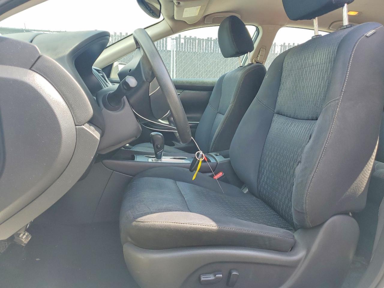 2017 Nissan Altima 2.5 S - Фото 7