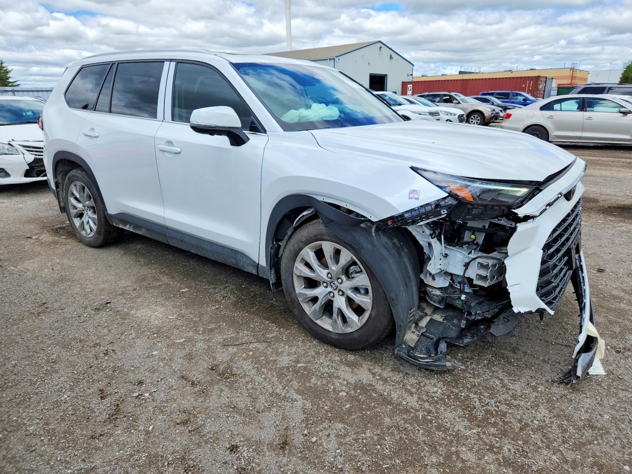 2026 Toyota Grand Highlander Hybrid Le - Image 4
