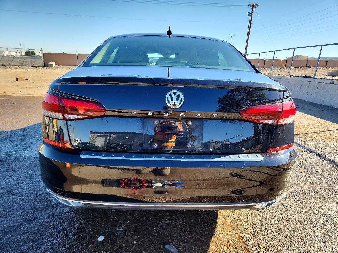 2021 Volkswagen Passat Se - Фото 6