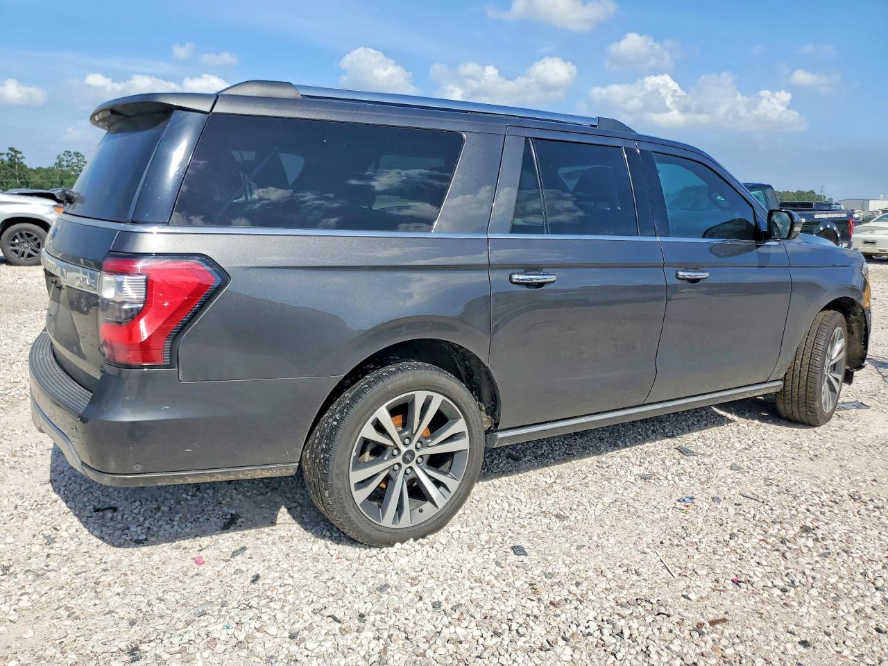 2021 Ford Expedition Max Limited - Image 3