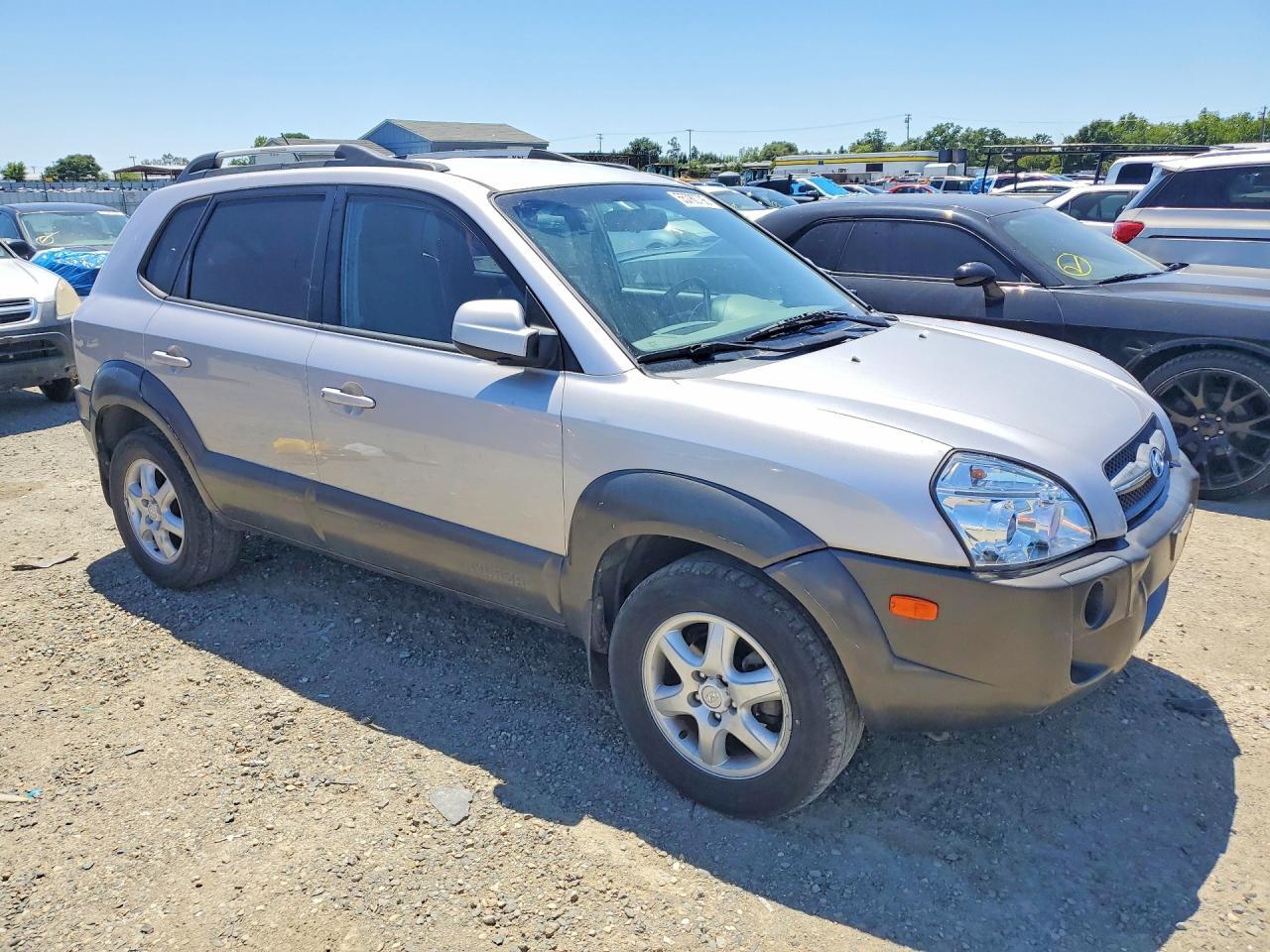 2005 Hyundai Tucson Gls - Фото 4
