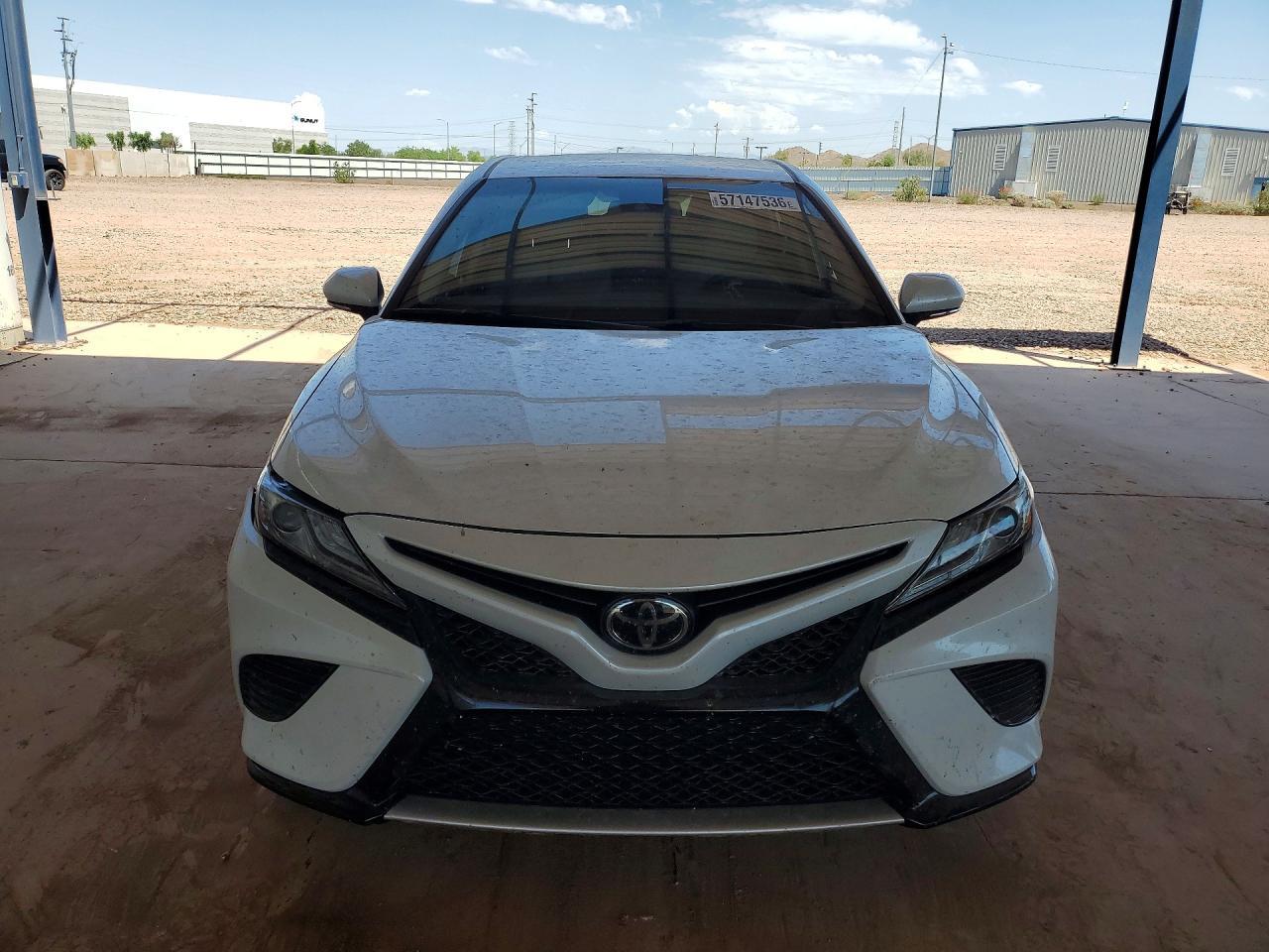 2019 Toyota Camry Xse - Фото 5