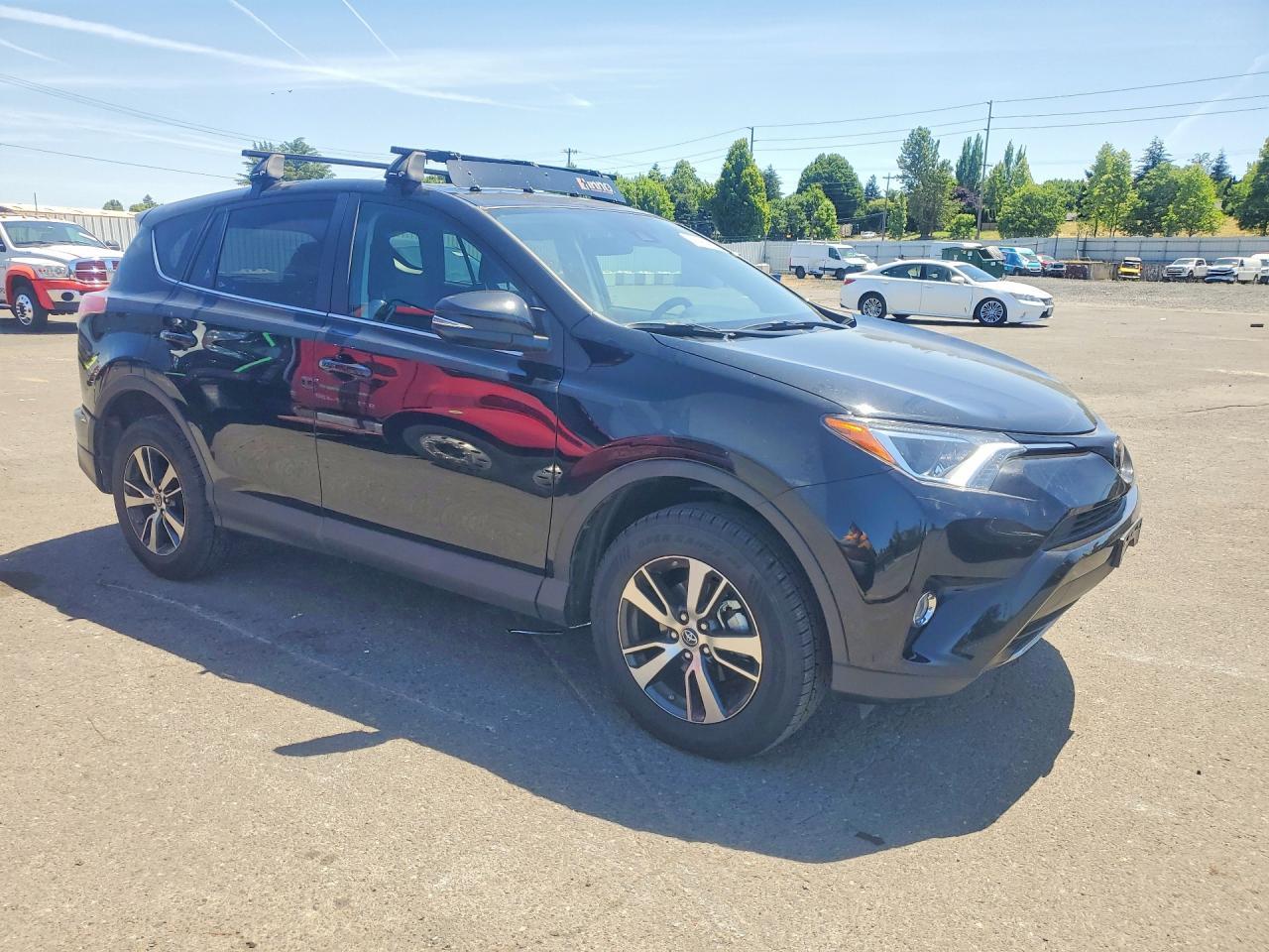 2018 Toyota Rav4 Xle - Image 4