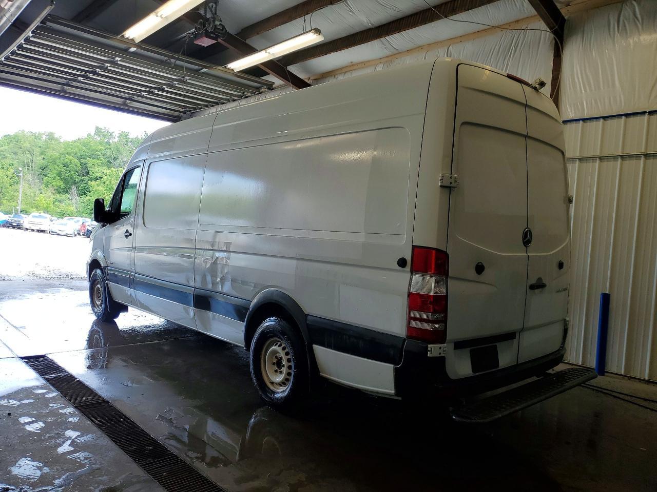 2016 Mercedes-Benz Sprinter 2500 Delivery Van - Image 2