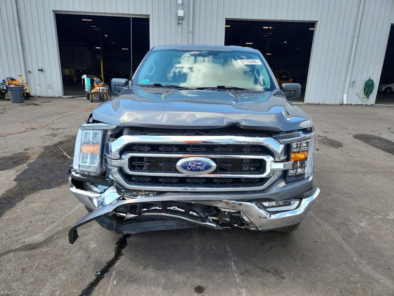 2022 Ford F150 Supercrew - Фото 5
