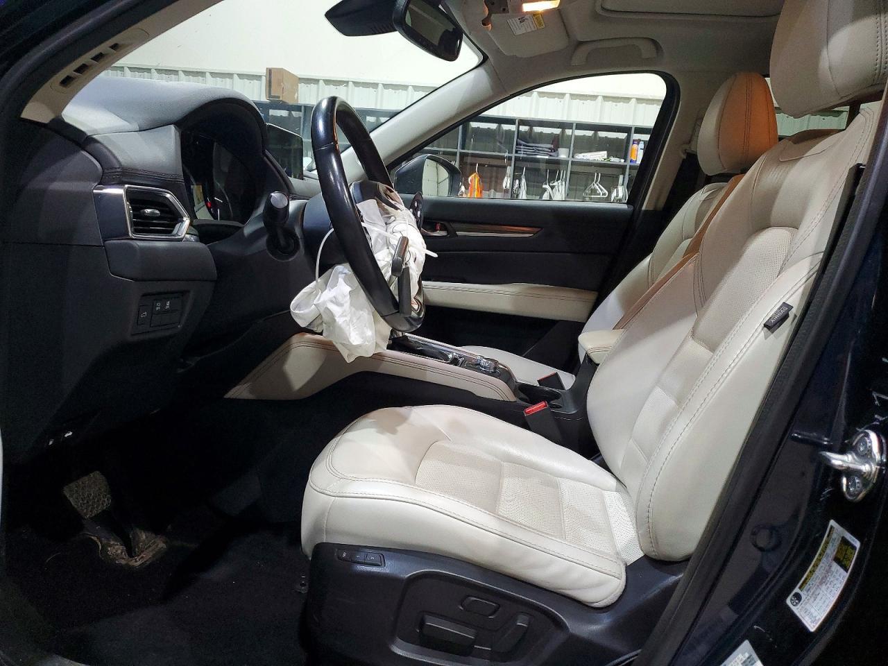 2019 Mazda Cx-5 Grand Touring - Image 7