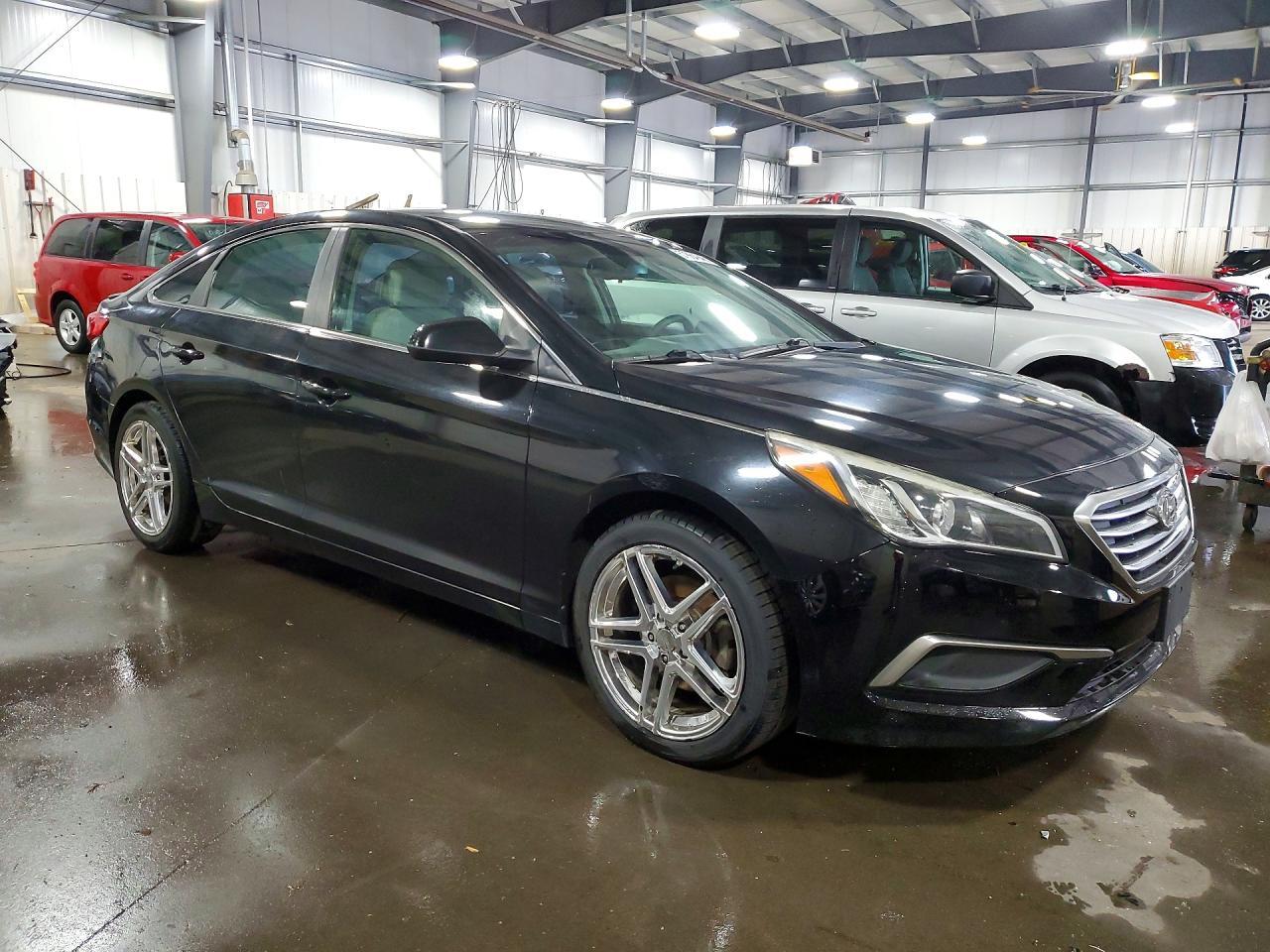 2016 Hyundai Sonata Se - Фото 4