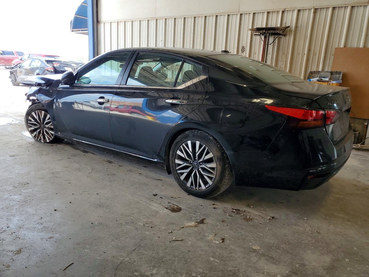 2024 Nissan Altima Sv - Фото 2