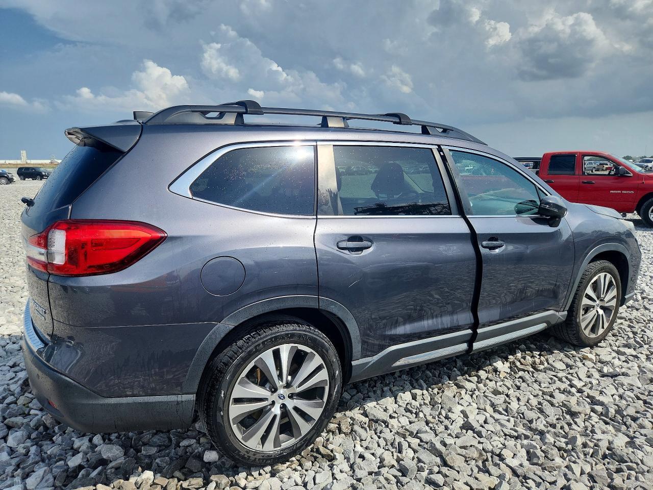 2021 Subaru Ascent Limited - Фото 3
