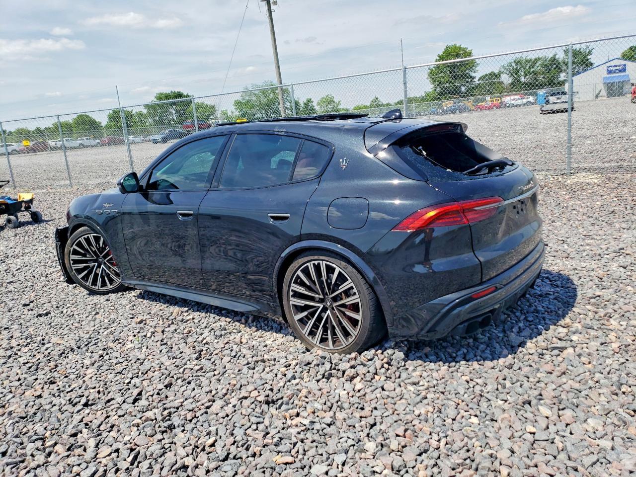 2023 Maserati Grecale Trofeo - Image 2