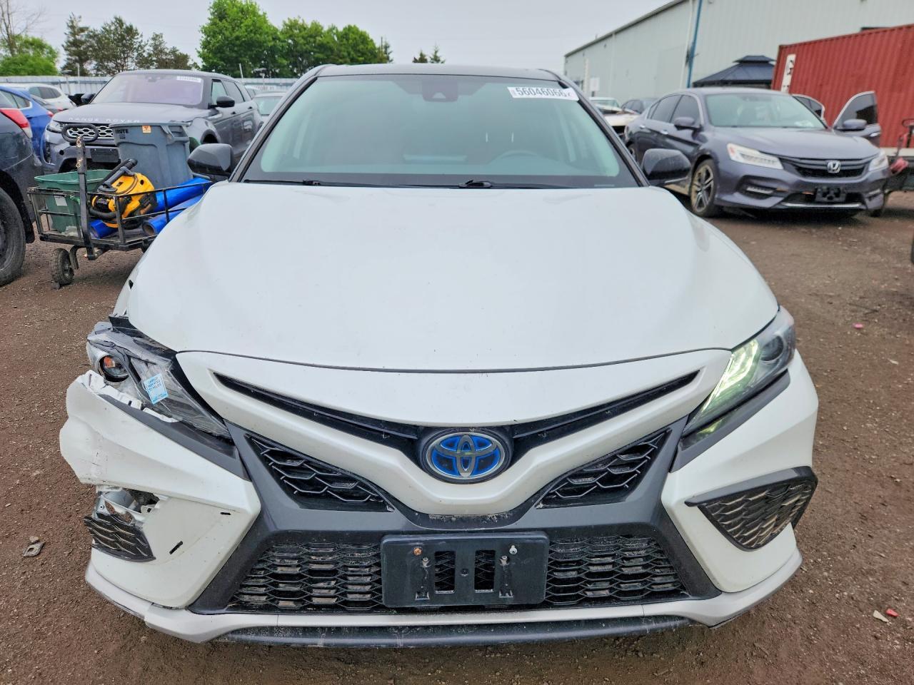 2021 Toyota Camry Xse - Фото 5
