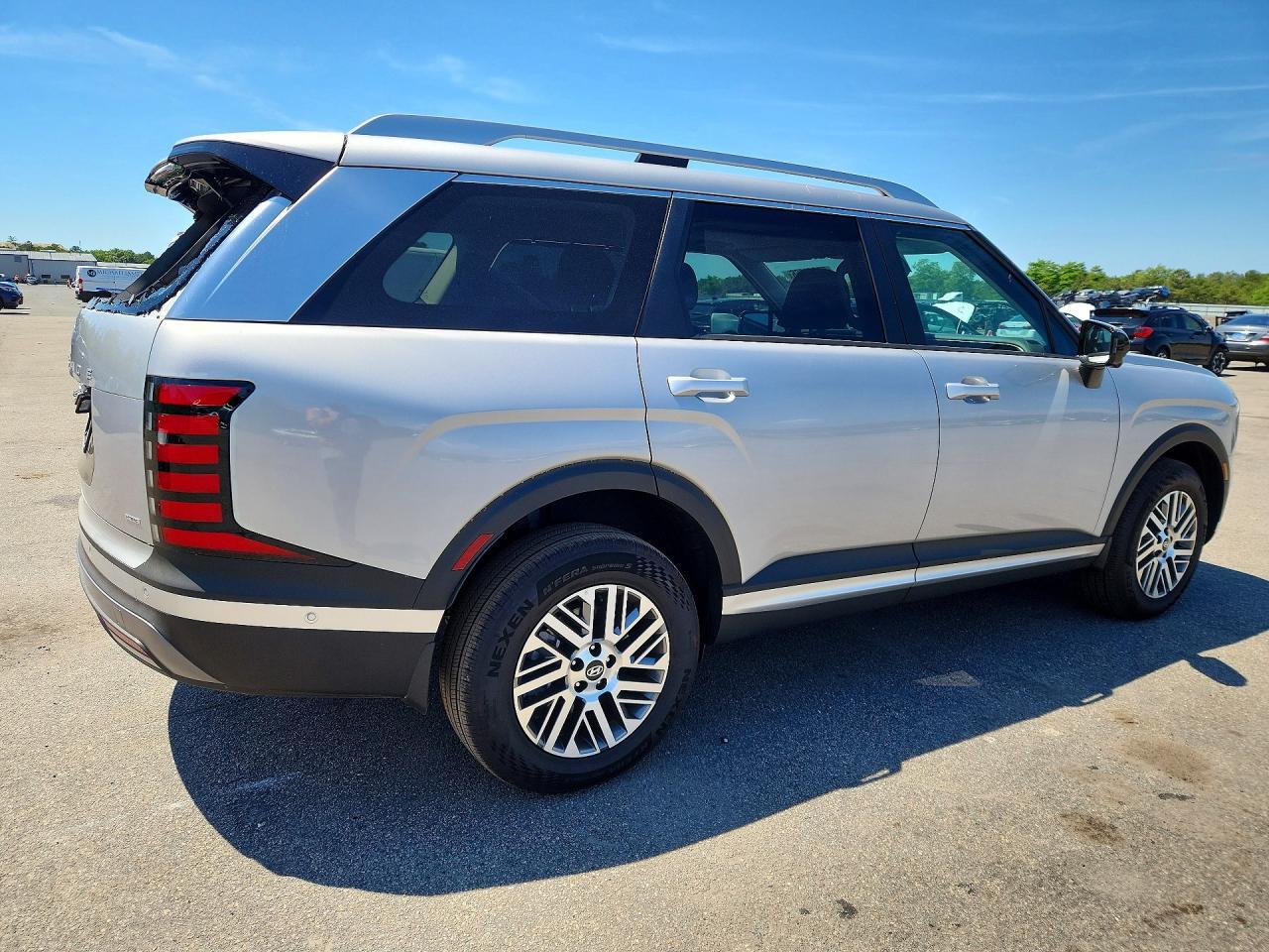 2026 Hyundai Palisade Sel Premium - Image 3