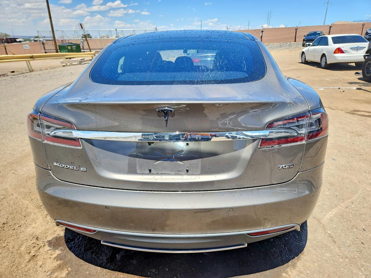 2015 Tesla Model S 70D - Image 6