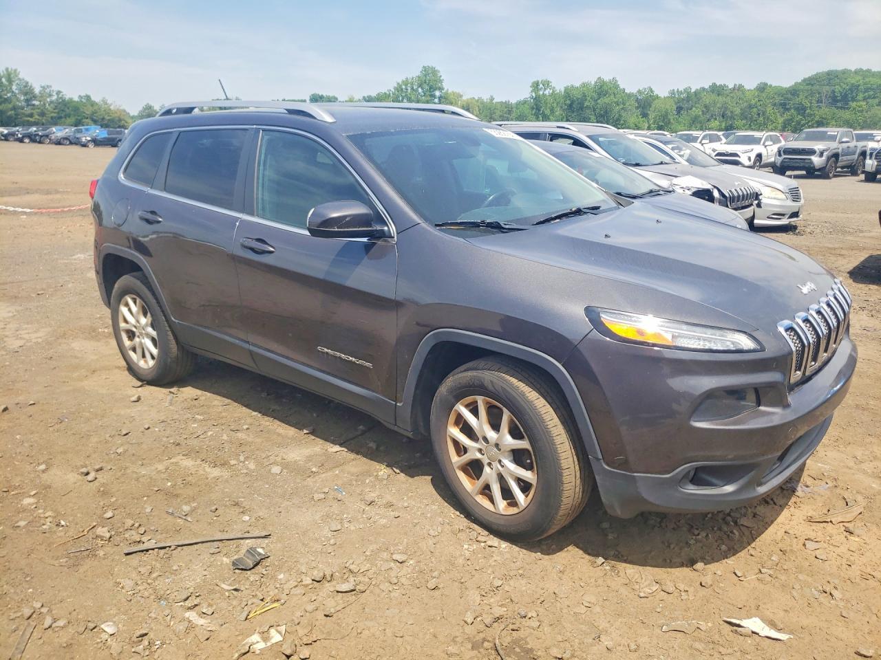 2015 Jeep Cherokee Latitude - Фото 4