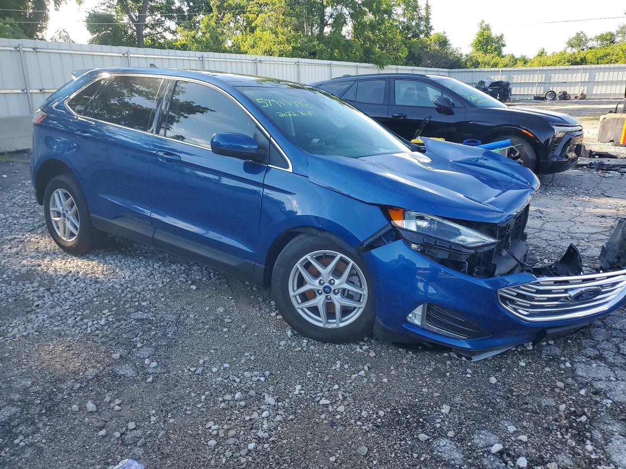 2022 Ford Edge Sel - Image 4