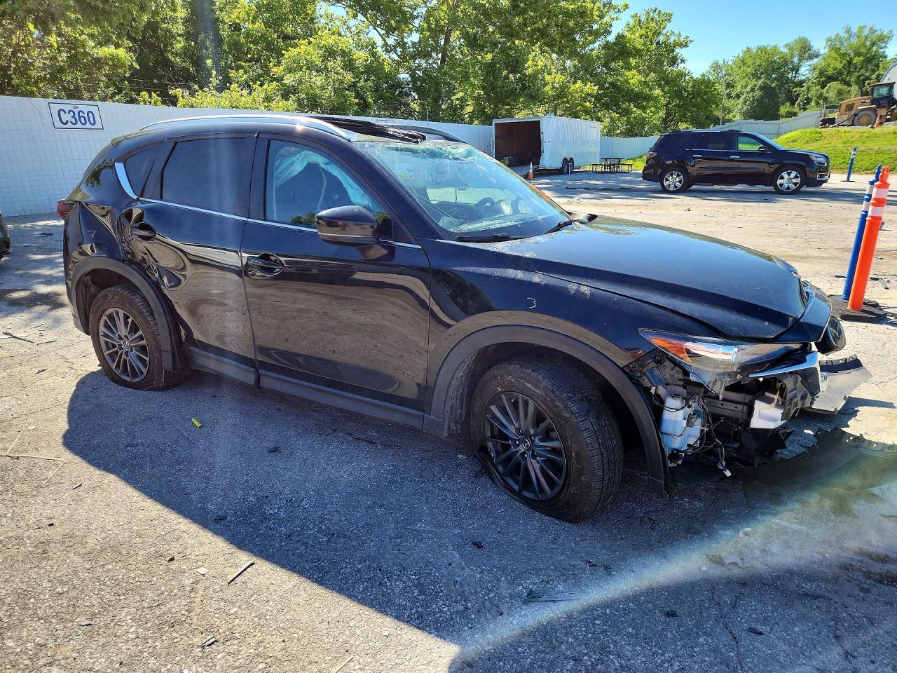 2020 Mazda Cx-5 Touring - Image 4