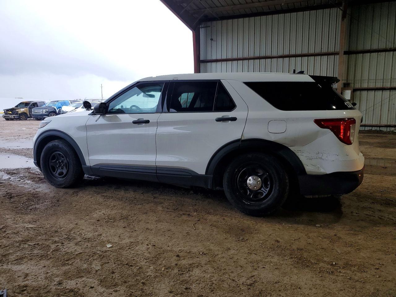 2023 Ford Explorer Police Interceptor - Фото 2