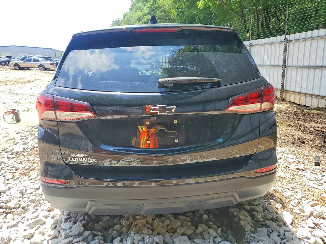 2022 Chevrolet Equinox Ls - Image 6
