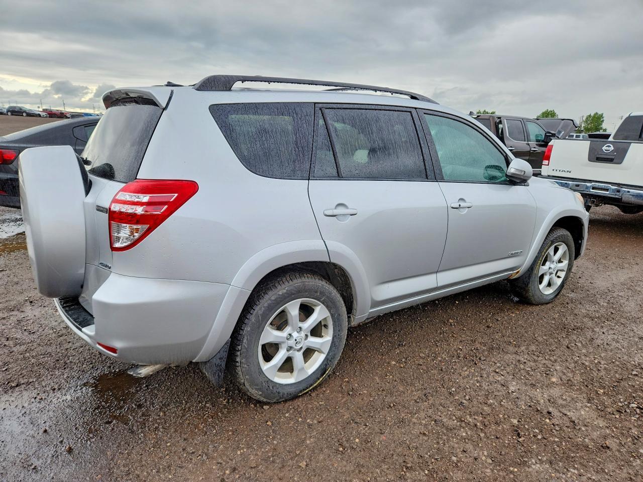 2011 Toyota Rav4 Limited - Image 3