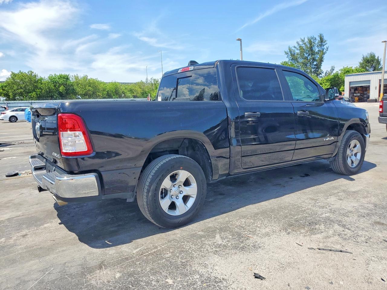 2023 Ram 1500 Big Horn/Lone Star - Фото 3