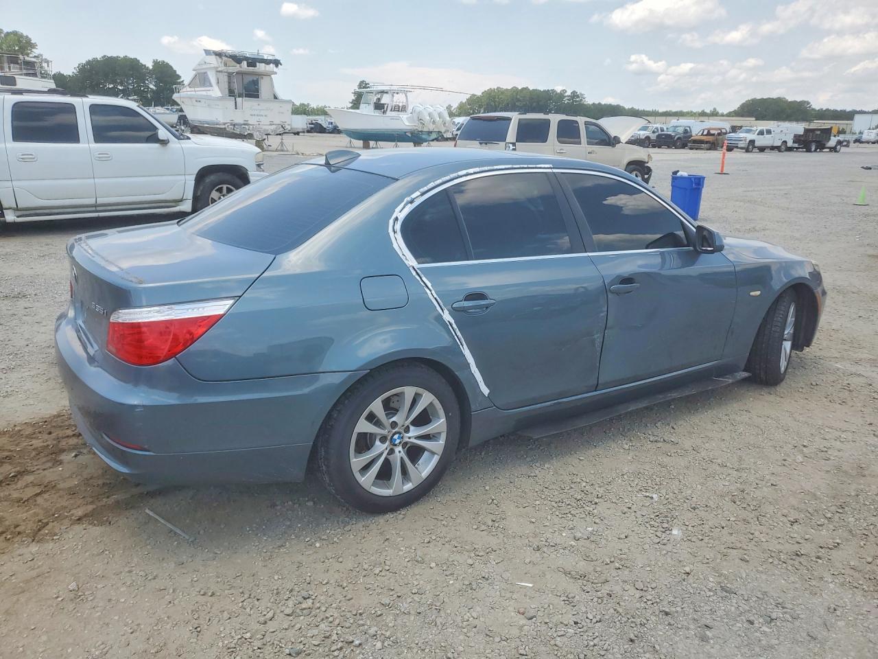 2010 BMW 535 Xi - Фото 3