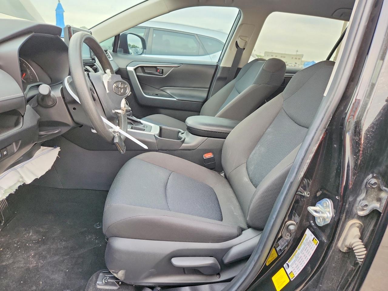 2022 Toyota Rav4 Le - Фото 7