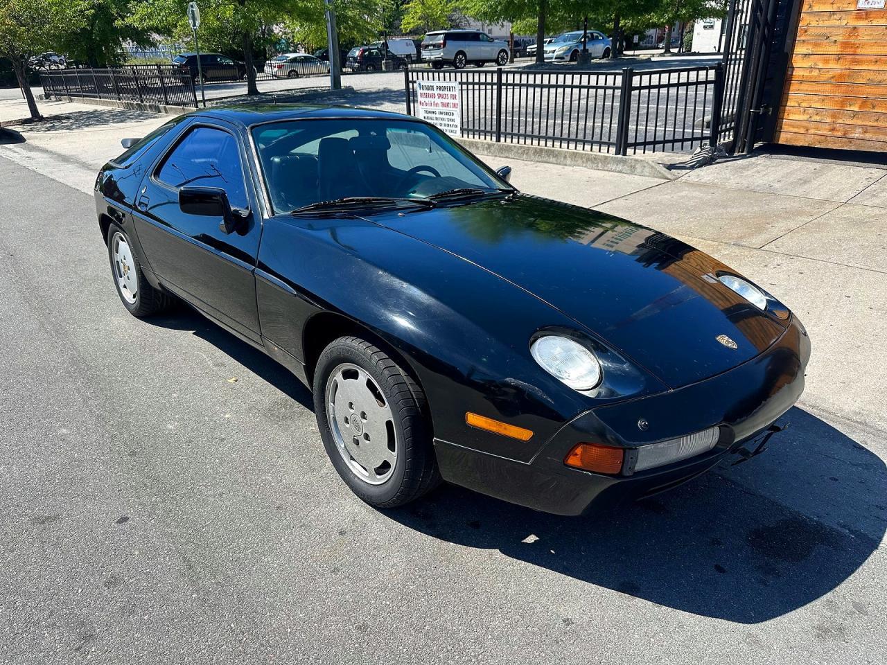 1987 Porsche 928 S-4
