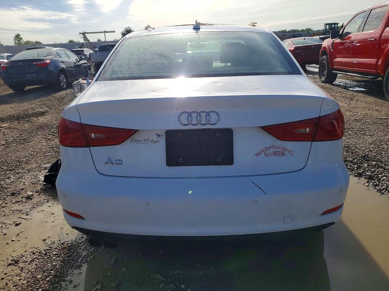 2016 Audi A3 Premium - Image 6