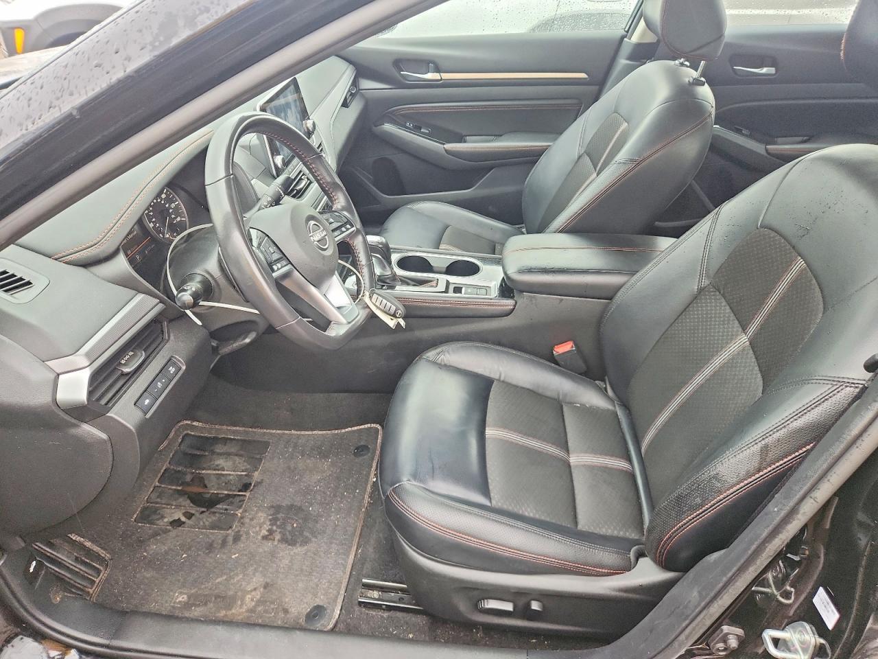 2023 Nissan Altima Sr - Image 7