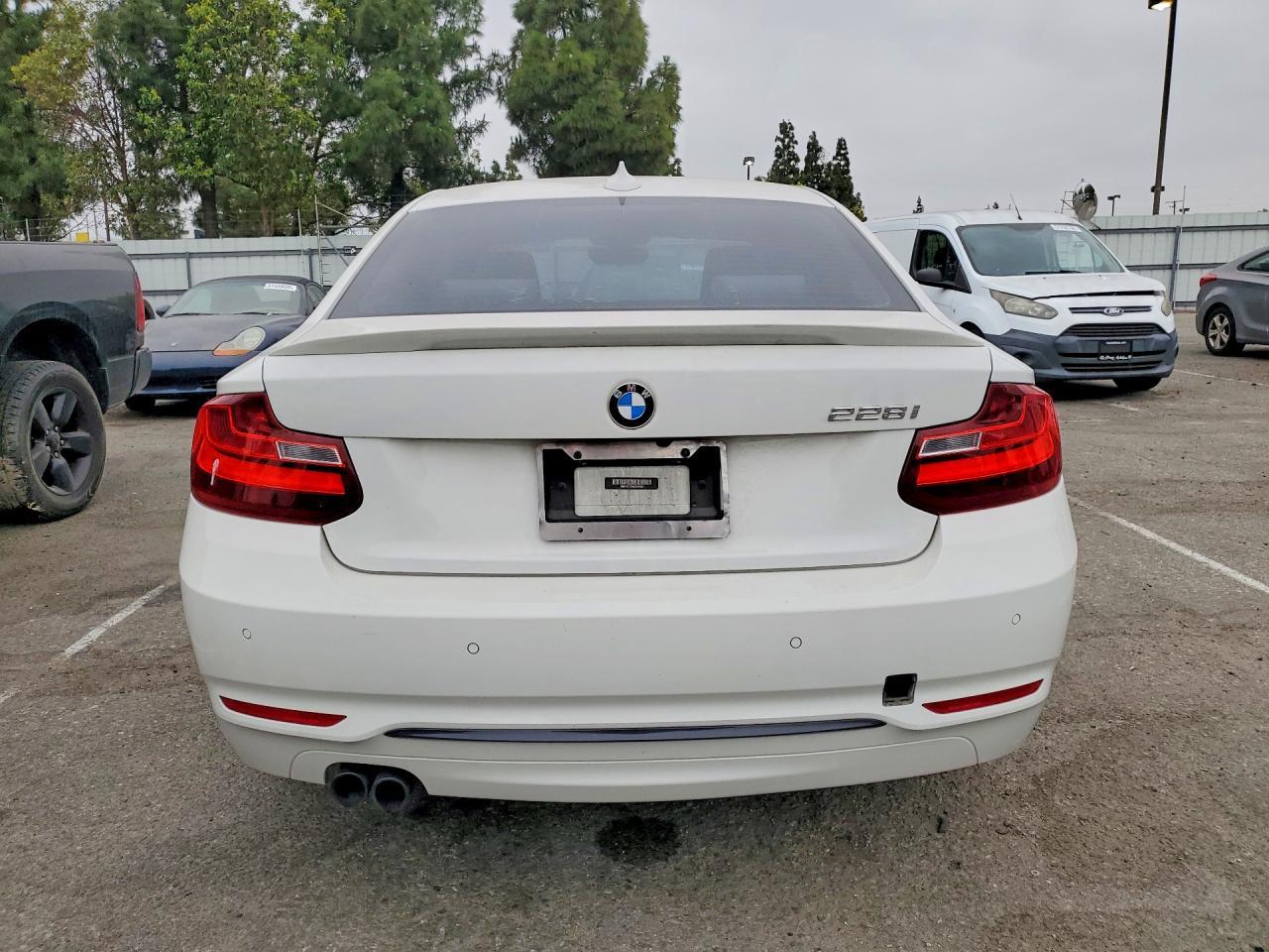 2016 BMW 228 I Sulev - Фото 6