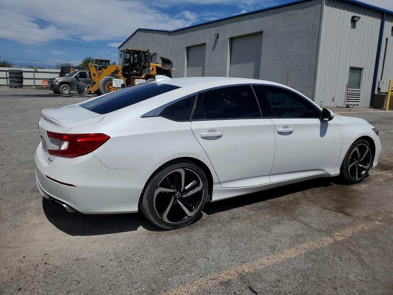 2020 Honda Accord Sport - Фото 3