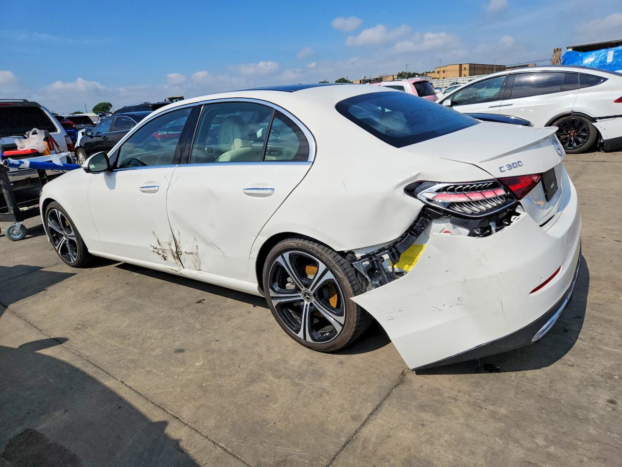 2024 Mercedes-Benz C 300 - Фото 2