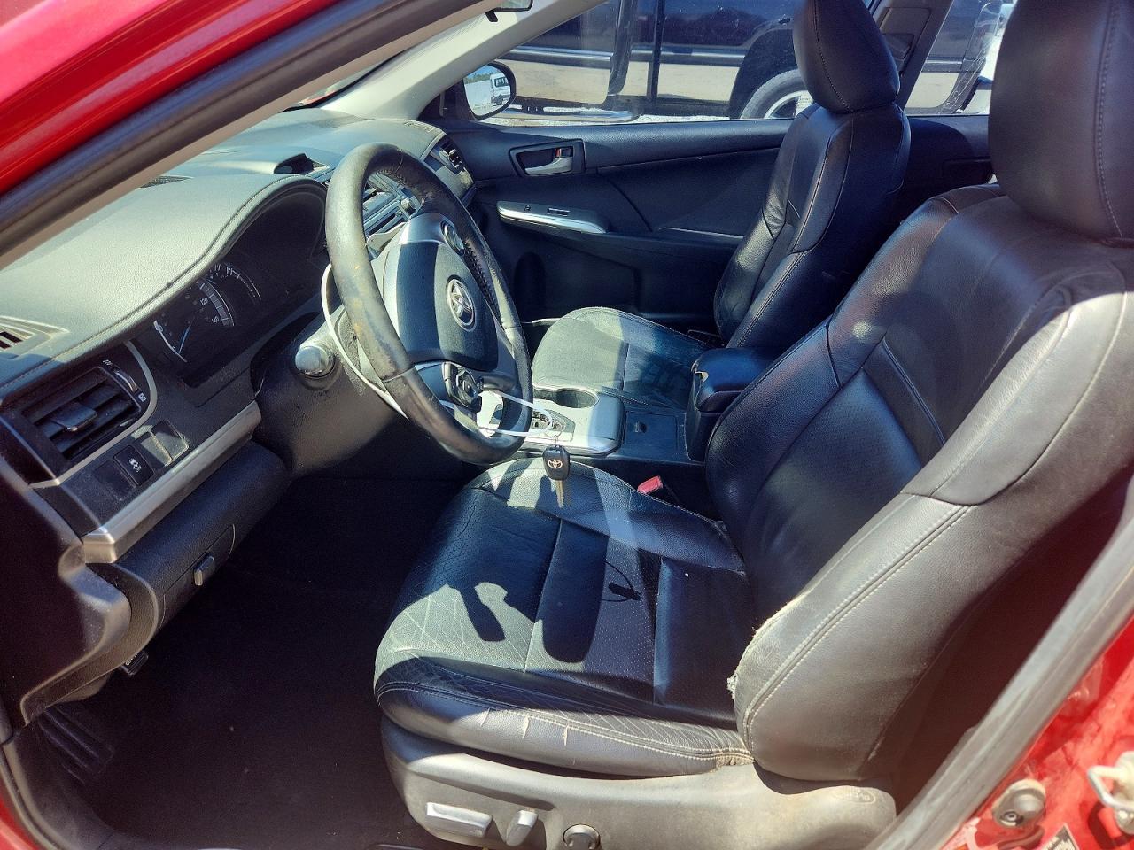 2013 Toyota Camry Se - Image 7