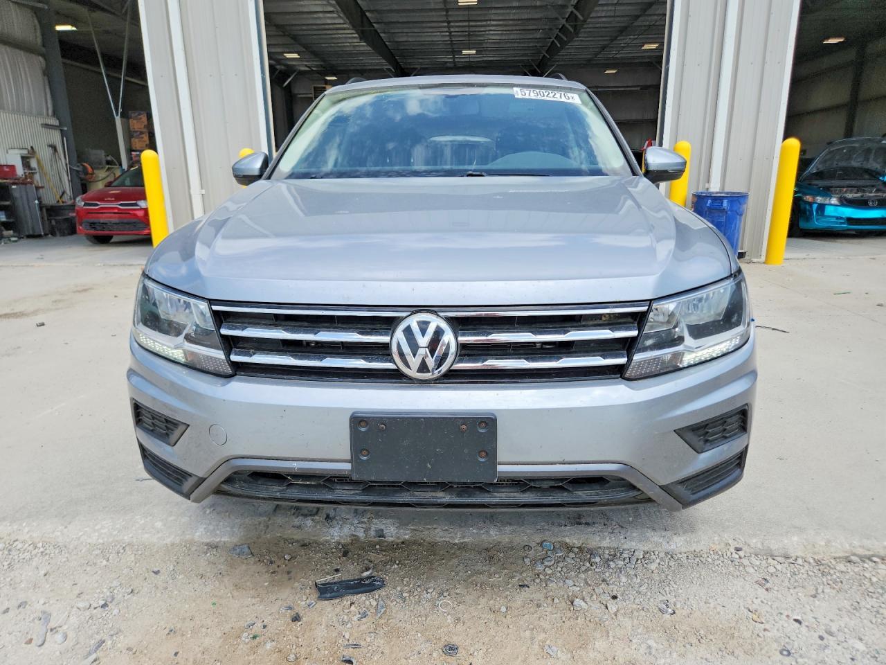 2021 Volkswagen Tiguan Se - Фото 5