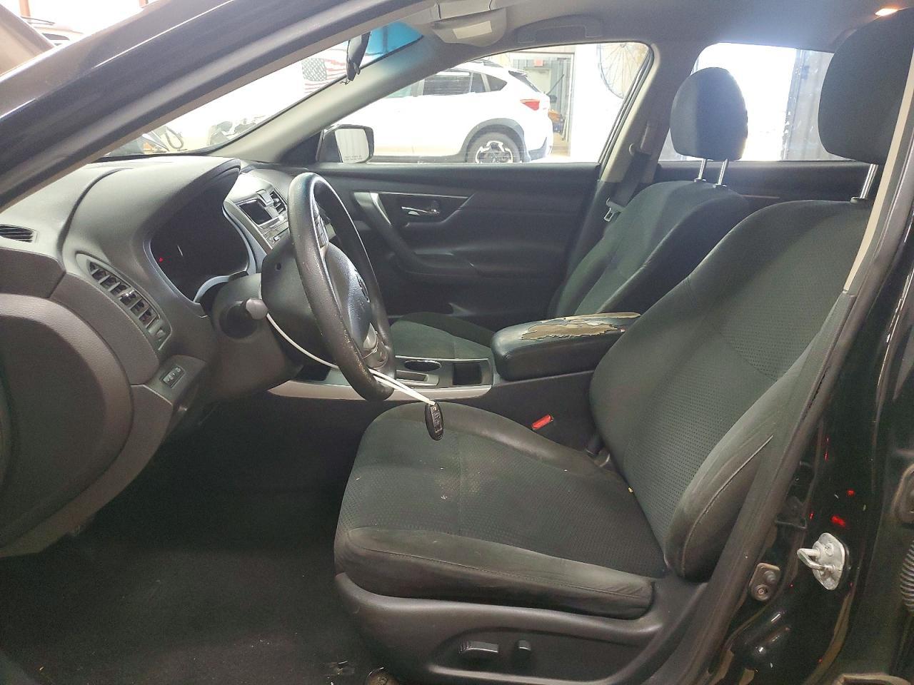 2015 Nissan Altima 2.5 S - Фото 7