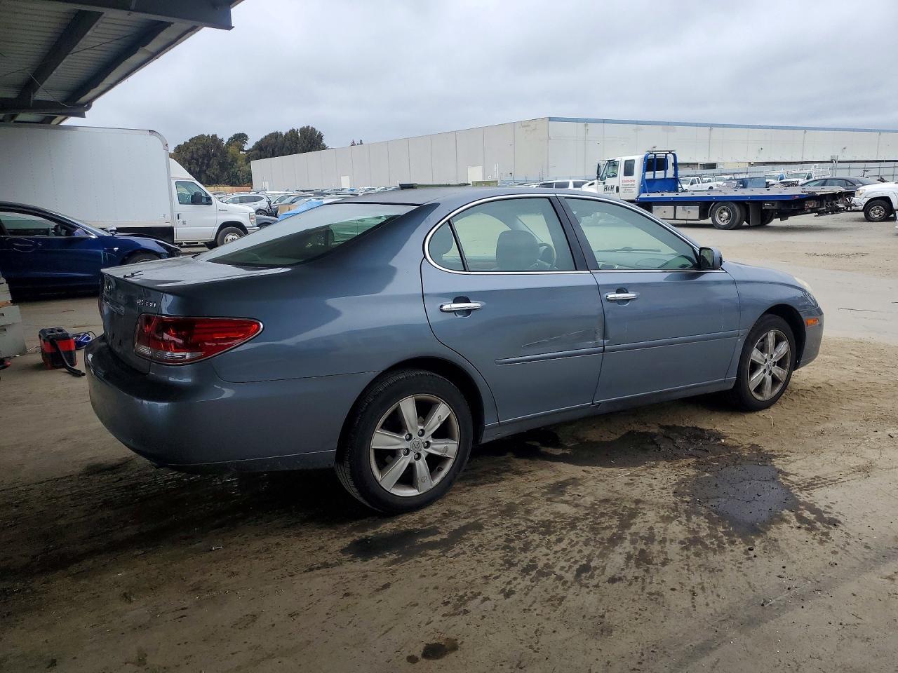 2005 Lexus Es 330 - Фото 3