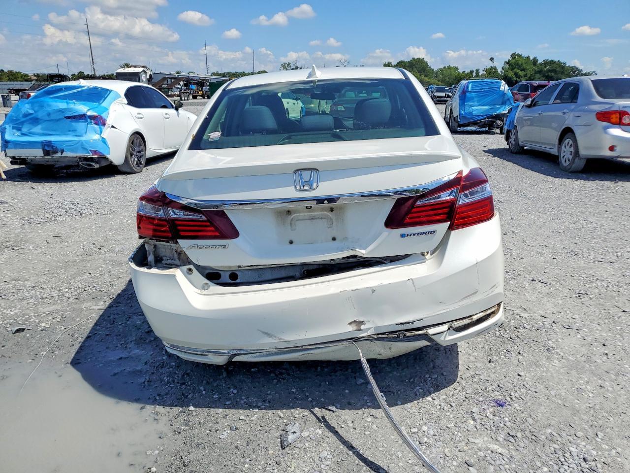 2017 Honda Accord - Фото 6