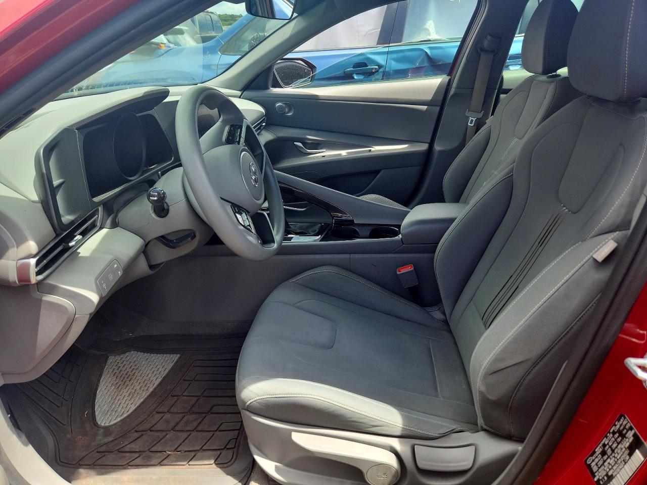 2023 Hyundai Elantra Blue - Image 7